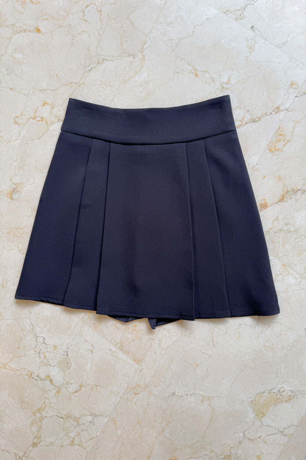 High Waisted Pleated Skirt - Image 6